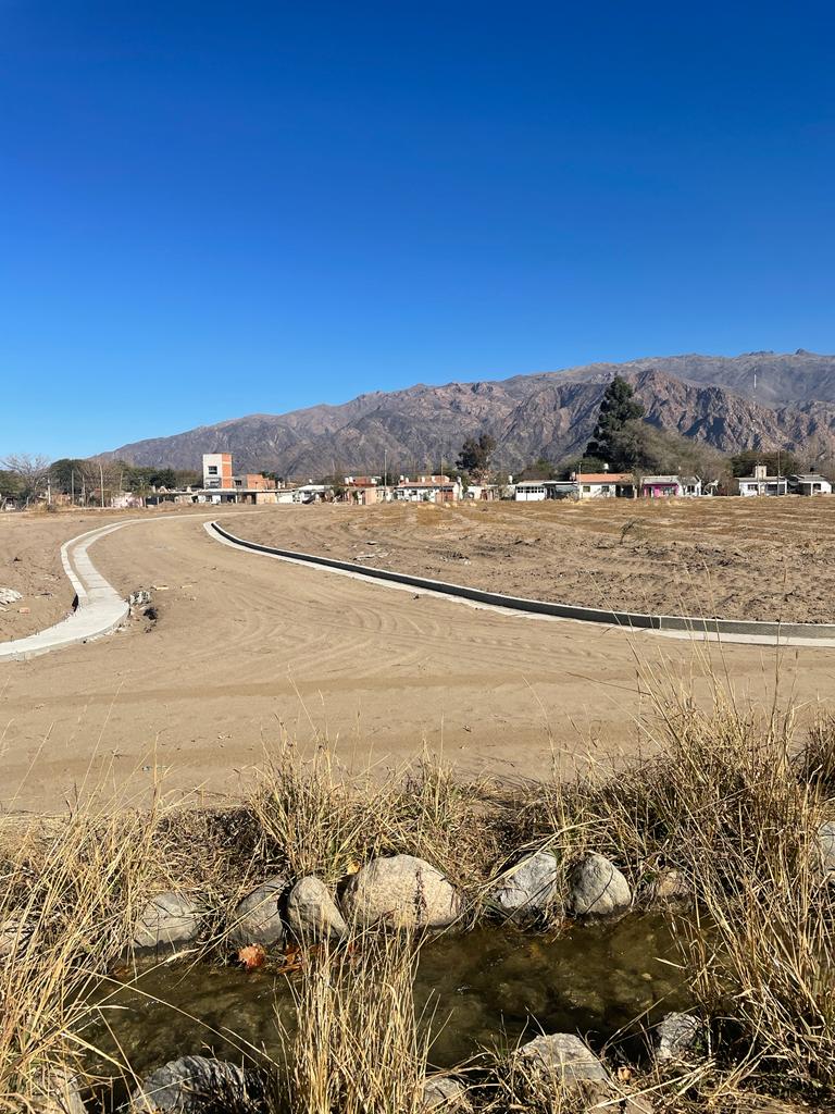 APERTURA Y CONFORMACIÓN DE CALLES CON CORDÓN CUNETA - ZANJEO E INSTALACIÓN DE TENDIDO DE AGUA - CARTEL DE INGRESO - CASILLA DE POZO DE AGUA - LOTEO LOS AROMOS - CAFAYATE - PROVINCIA DE SALTA - Imagen 3