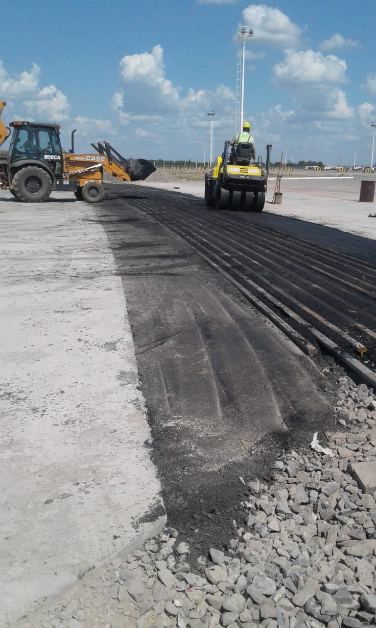 EJECUCIÓN DESVÍO FERROVIARIO PARTICULAR PLANTA AGD PUERTO TIMBÚES - Imagen 11