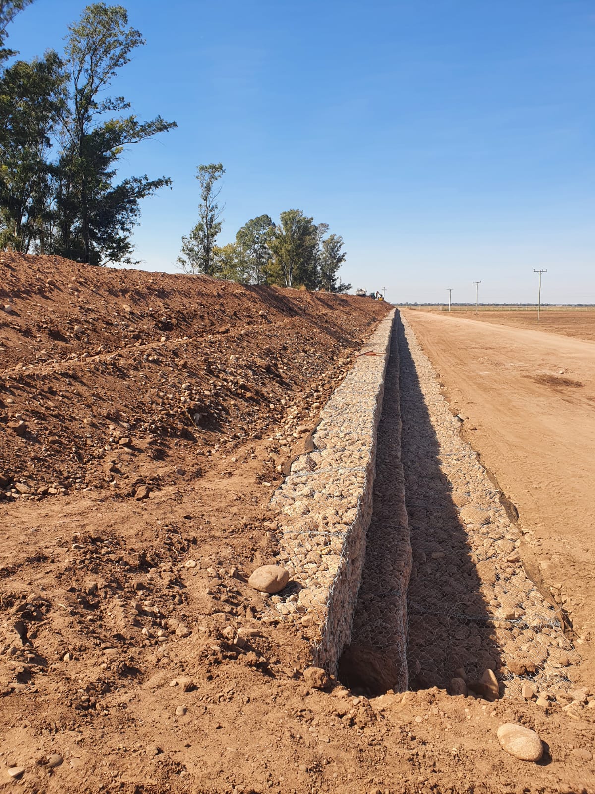 PROYECTO Y CONSTRUCCIÓN DESVÍO FERROVIARIO INTERNO PLANTA VILUCO S.A. - RÍO DEL VALLE - PROVINCIA DE SALTA