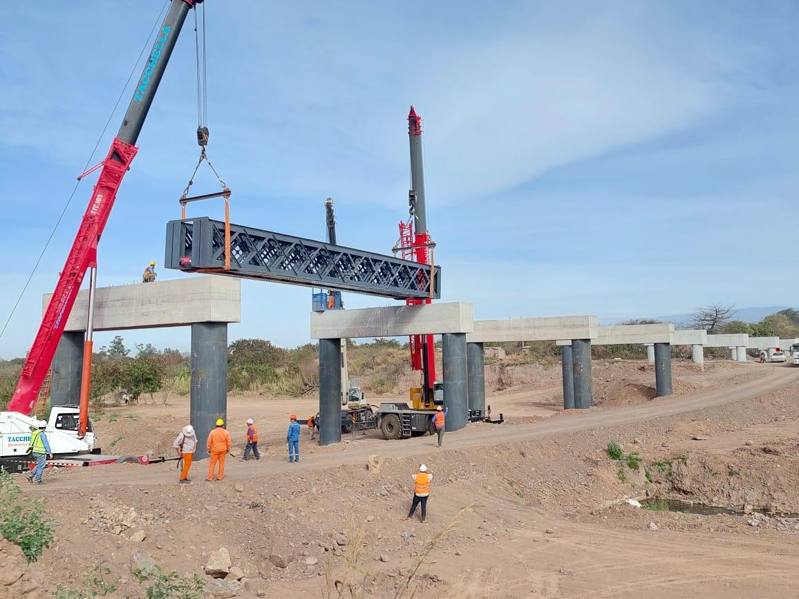 REHABILITACIÓN DEL PUENTE SOBRE EL RÍO SALÍ - Imagen 7