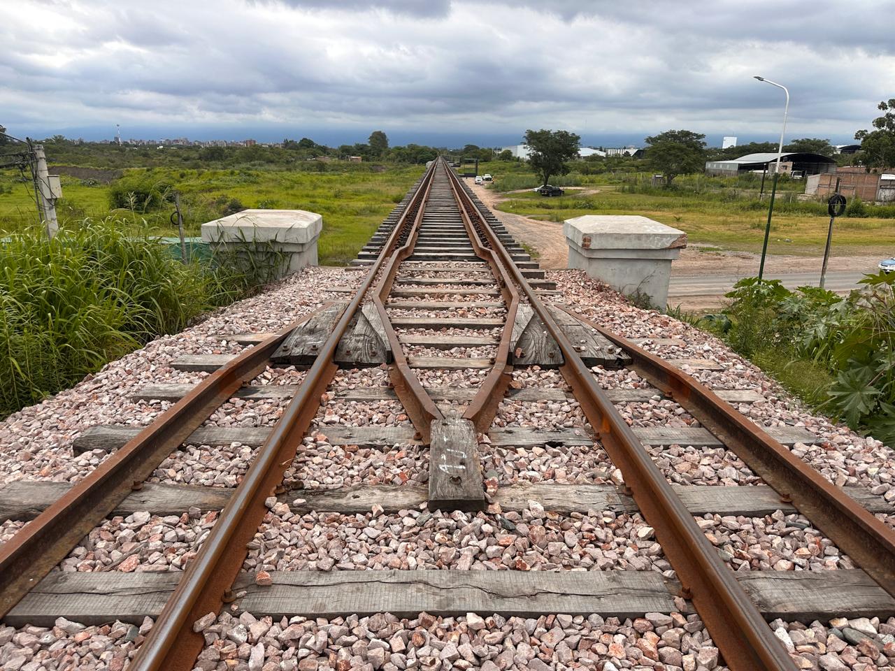 REHABILITACIÓN DEL PUENTE SOBRE EL RÍO SALÍ - Imagen 8