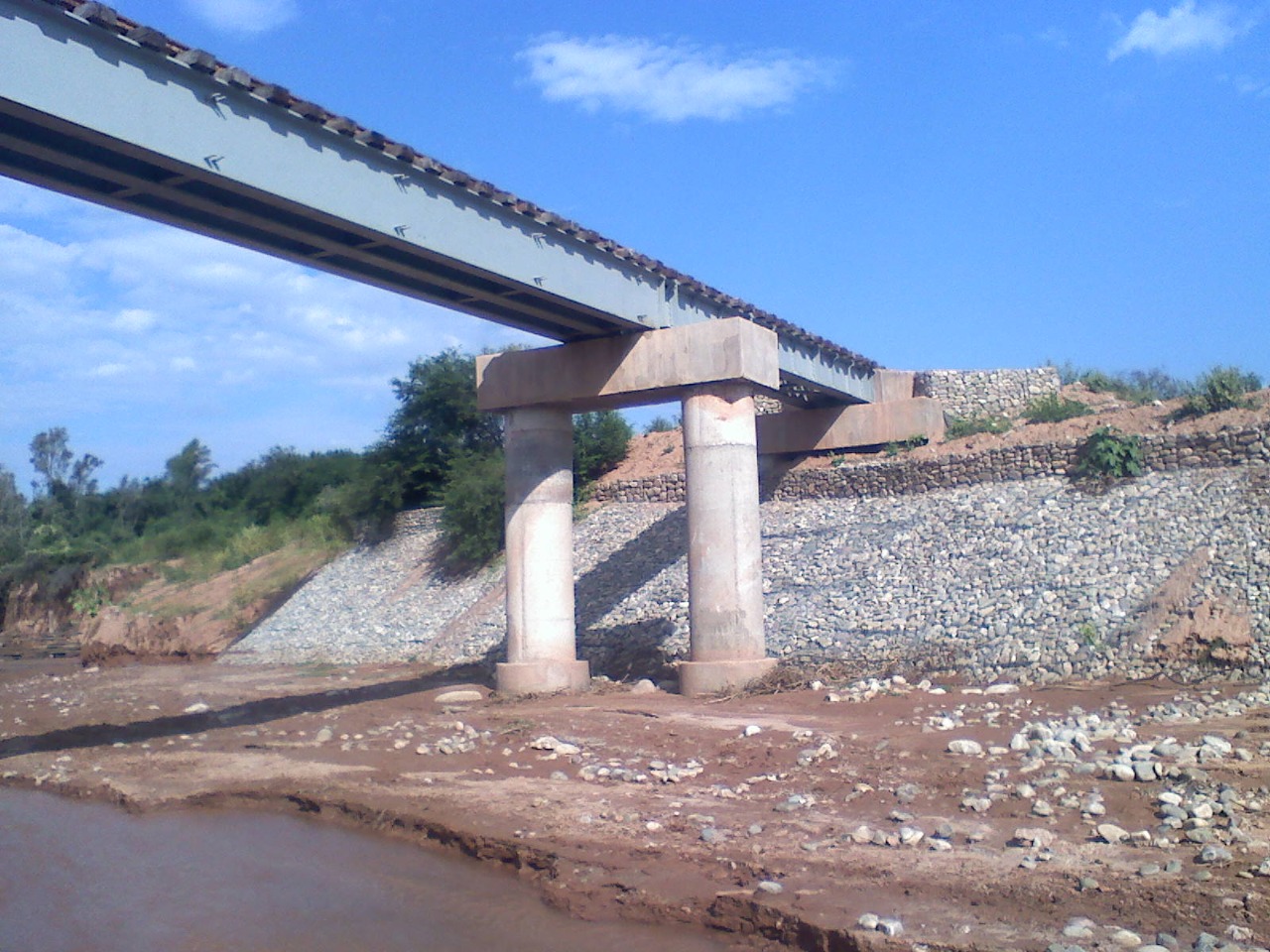CONSTRUCCIÓN PUENTE SOBRE A° LAS TORTUGAS - Imagen 4